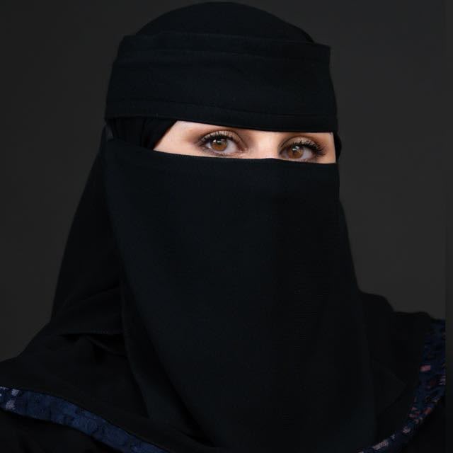 أسماء صالح